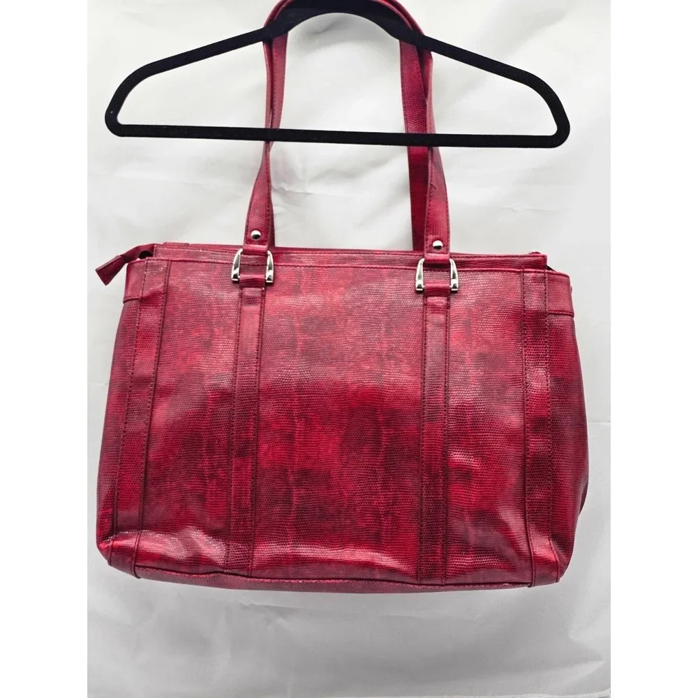 Diane Von Furstenberg DVF Large Shoulder Bag Women's Red Buckle Detail - Picture 2 of 16